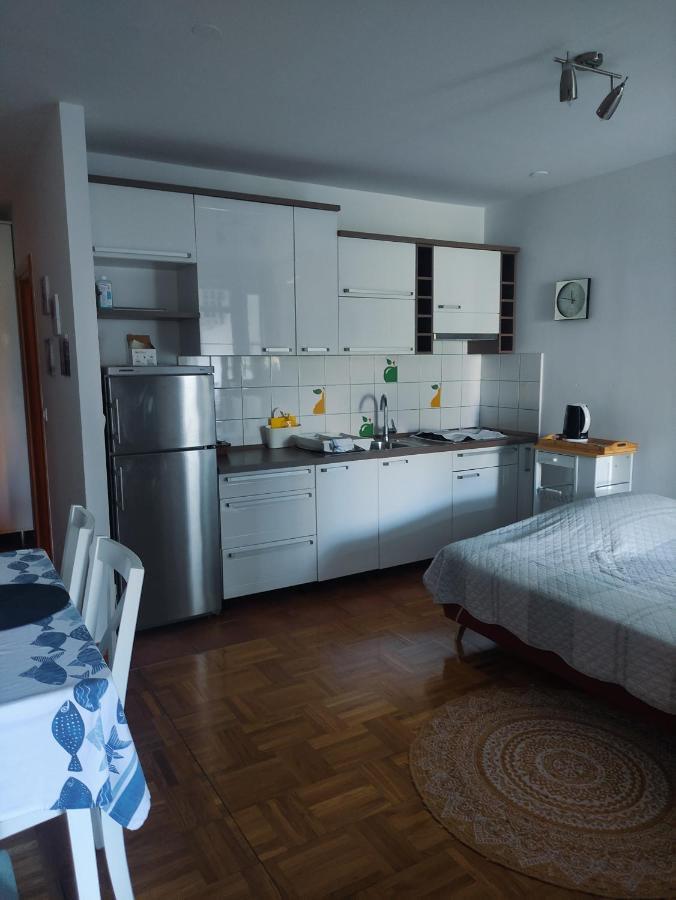 Apartman Vesna 2 Persons Нивице Экстерьер фото
